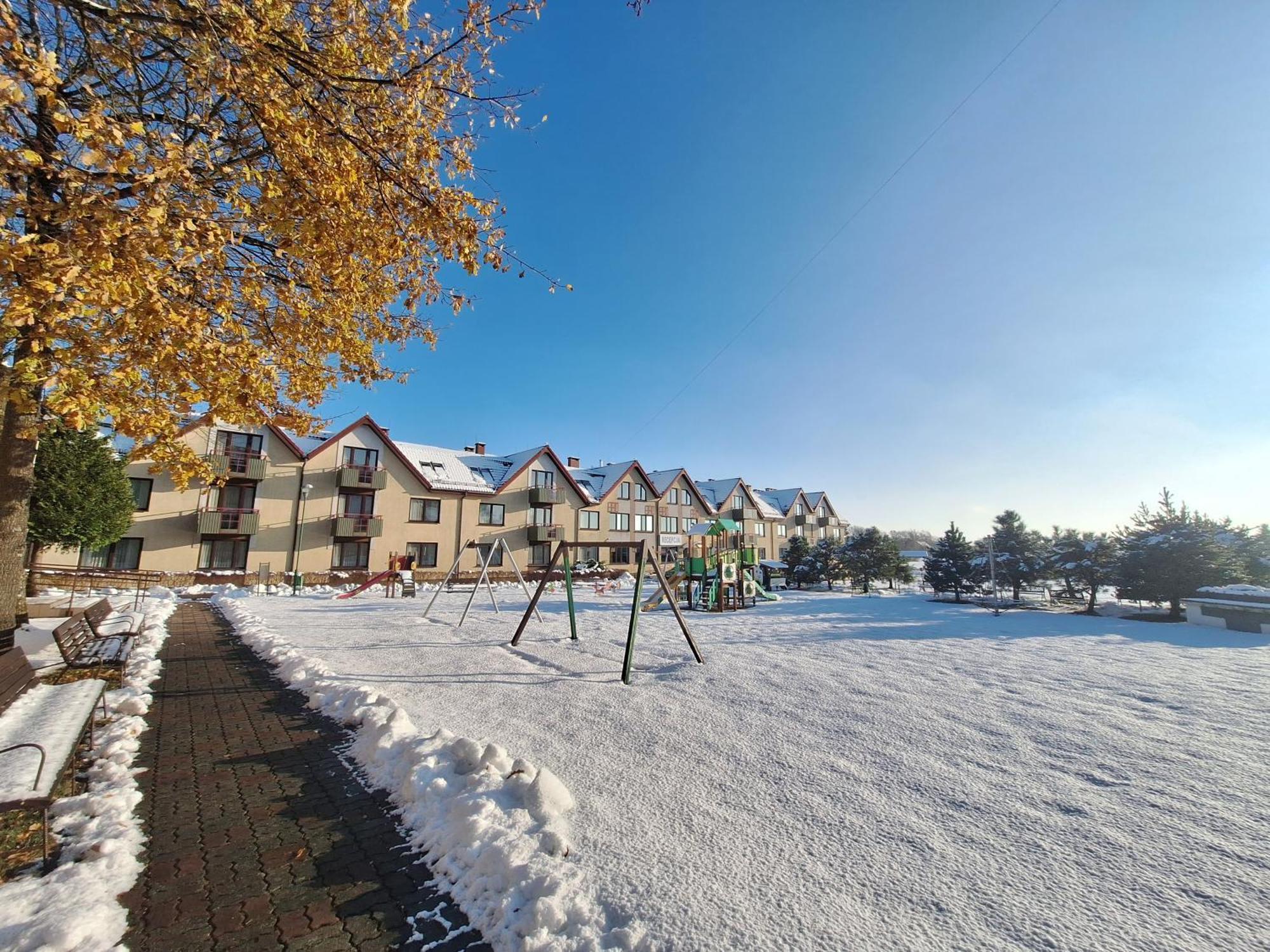 Politechnika Warszawska Osrodek Wypoczynkowy Hotel Сърбиново Екстериор снимка