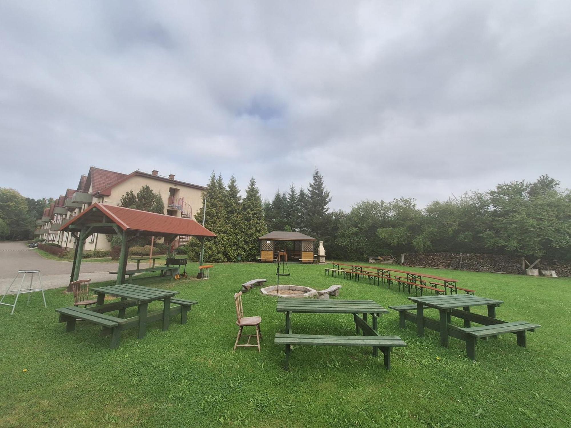Politechnika Warszawska Osrodek Wypoczynkowy Hotel Сърбиново Екстериор снимка